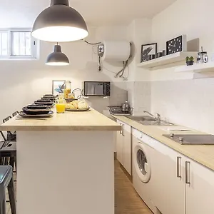 Apartamento Elegante De Diseño 2 Hab Wifi-5 Pax, Sevilla